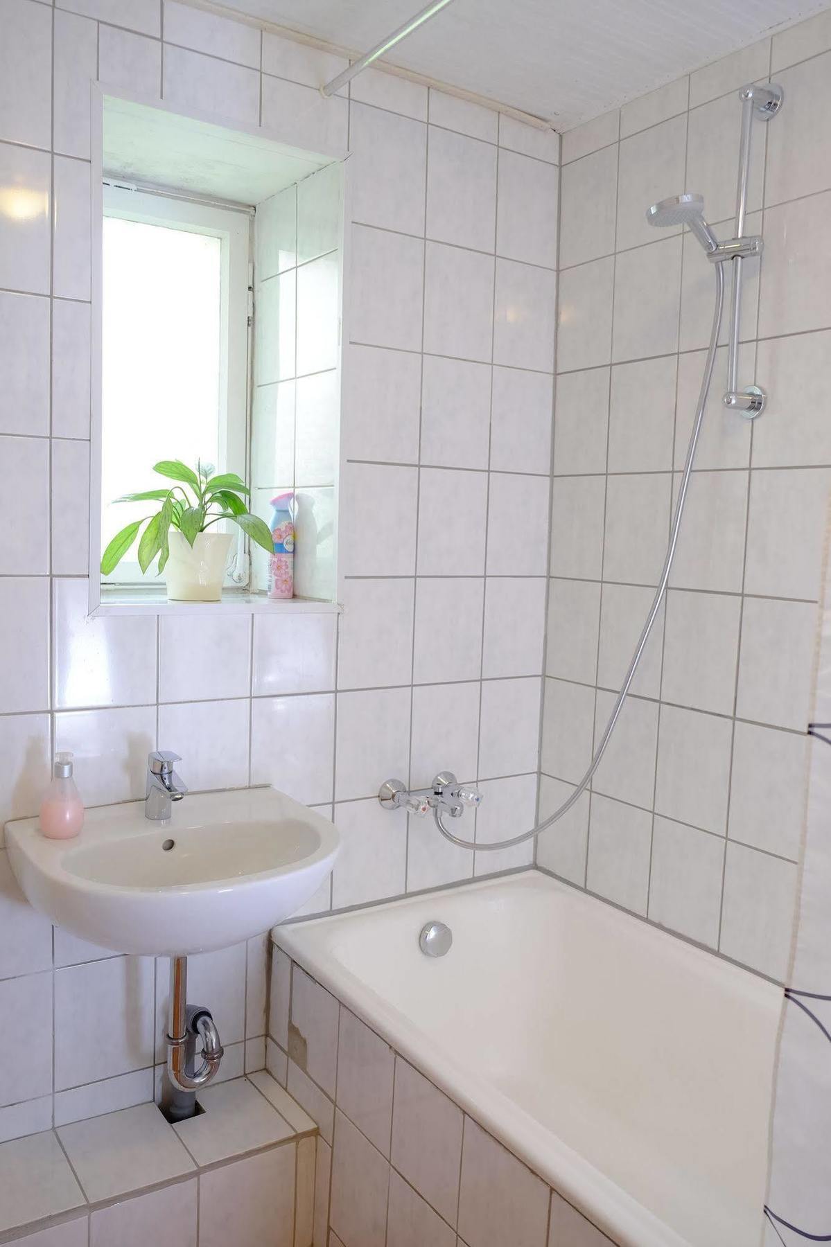 Rhein River Guesthouse - Direkt Am Rhein Leverkusen Eksteriør bilde