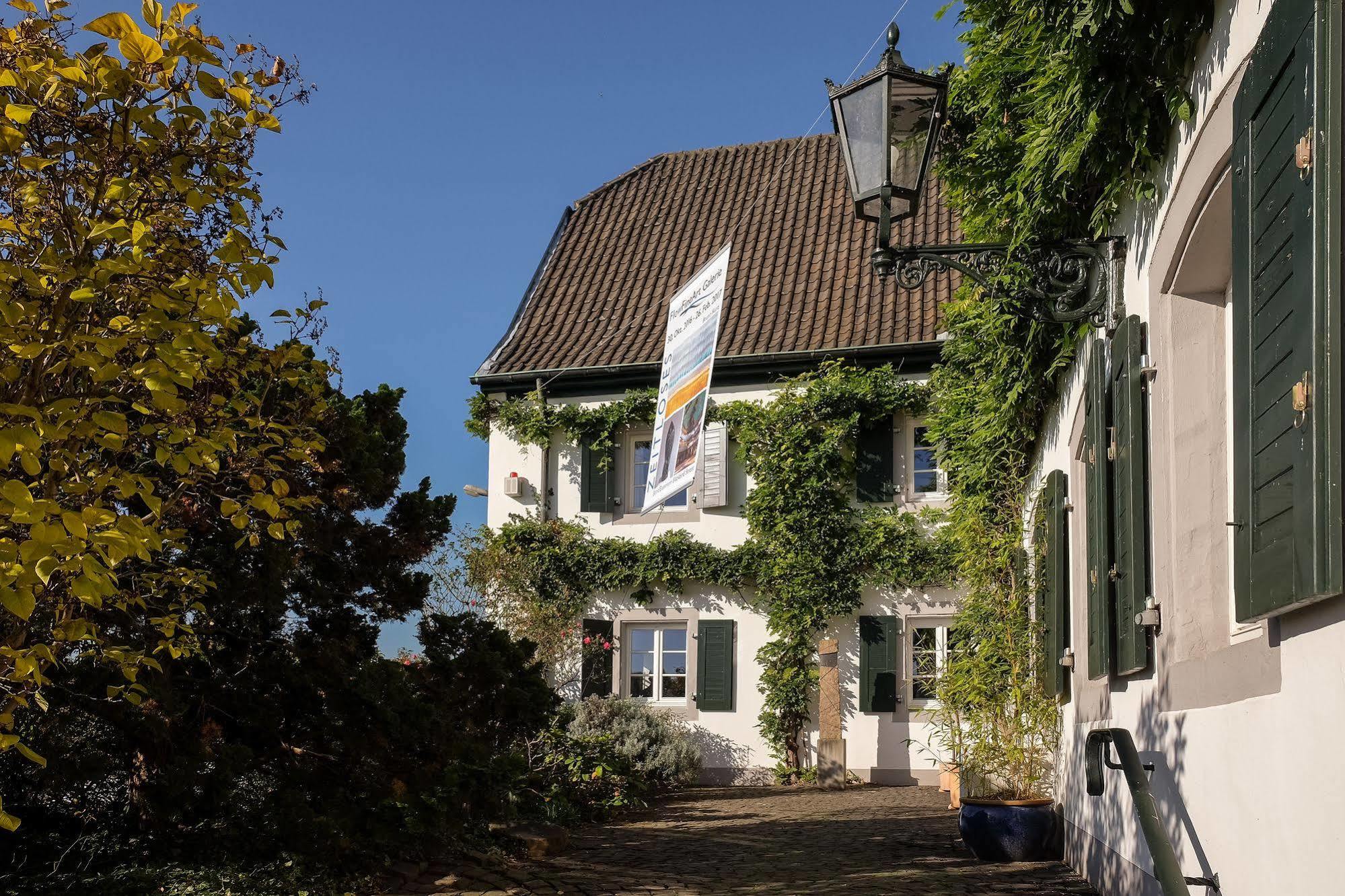 Rhein River Guesthouse - Direkt Am Rhein Leverkusen Eksteriør bilde